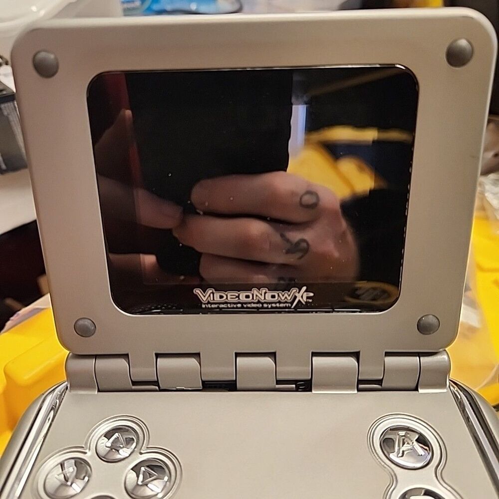 Hasbro VideoNow XP Interactive DVD CD Player - Not Tested - For Parts - Picture 2 of 6